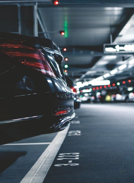 3700+Parking